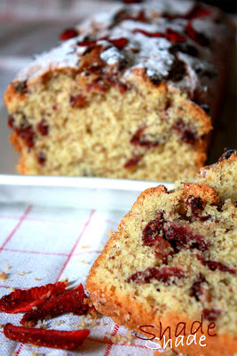 plumcake-fragole-essiccate