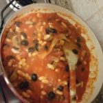 aggiungiamo pomodoro olive e fagioli