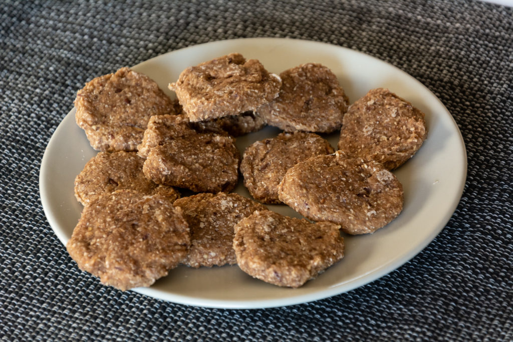 biscotti frutta essiccata per animali