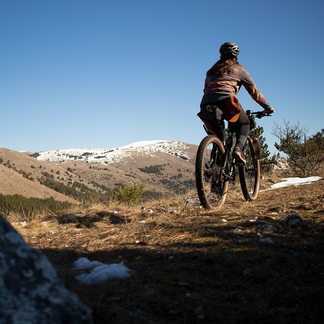 giulia_rebelside-bikepacking-orzotto-essiccato_sopravvivenza_tauro-essiccatori