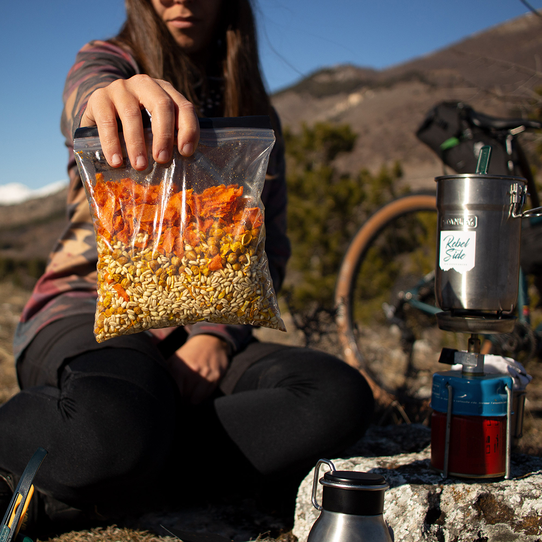 rebelside-bikepacking-orzotto-essiccato_zucca-orzo_tauro-essiccatori