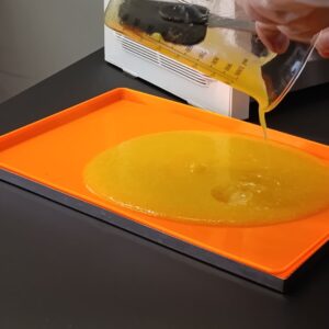 preparazione fruit leather di ananas e cocco